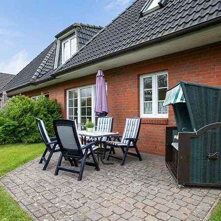 Haus Schwalbennest アパート